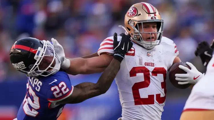 McCaffrey lidera 49ers sobre Giants con 173 yardas y 34