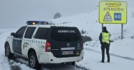 La Guardia Civil se despliega en el Pirineo navarro ante el primer temporal de nieve de la temporada