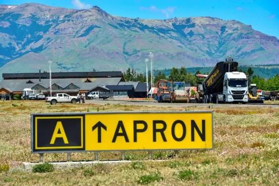 Comenzó la repavimentación del Aeropuerto Chapelco y se avanza en la ampliación de la terminal