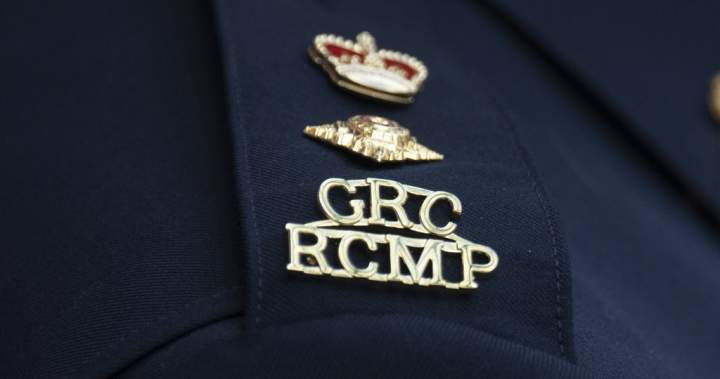 RCMP issue warning about armed man in Enfield, N.S., urge residents to shelter indoors