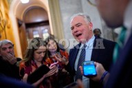 Avala Senado presupuesto temporal para reabrir el Gobierno