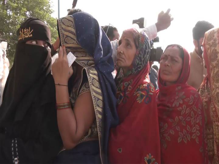 Bhagalpur showdown: Congress defends stronghold against BJP