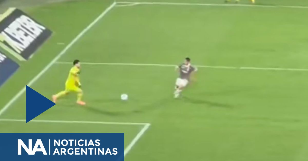 Tras ser figura contra Racing, Agustín Rossi regaló un gol en el clásico carioca