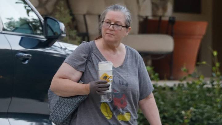 Bridget Fonda unveils her slimmest ever appearance in stunning outing