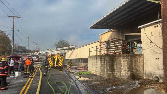 Fire at downtown Anderson warehouse