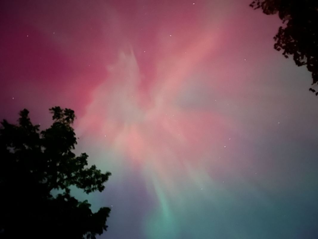 Major northern lights possible after X-class solar flares fuel 'cannibal CME alert'