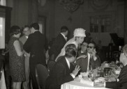 1975 | El peluquero del María Cristina se jubila