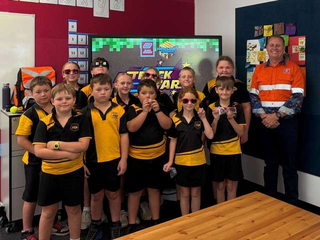 Our students get rail smart - Ipswich West Moreton Today