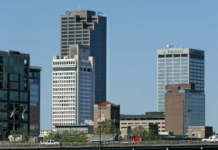 Little Rock’s Regions Center building auction ends