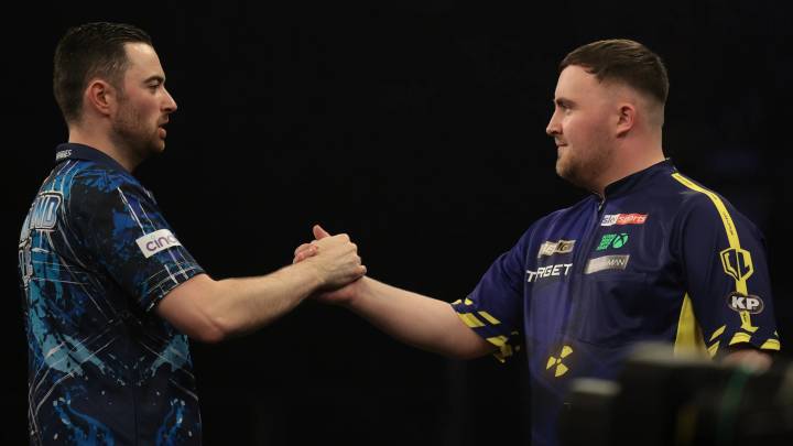 Luke Humphries reminds Luke Littler why he's still world no.1 ahead of World Championships