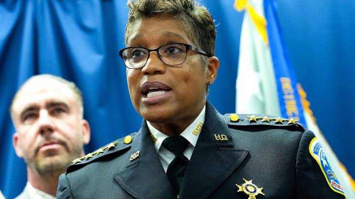 D.C. extiende poder policial para imponer toques de queda