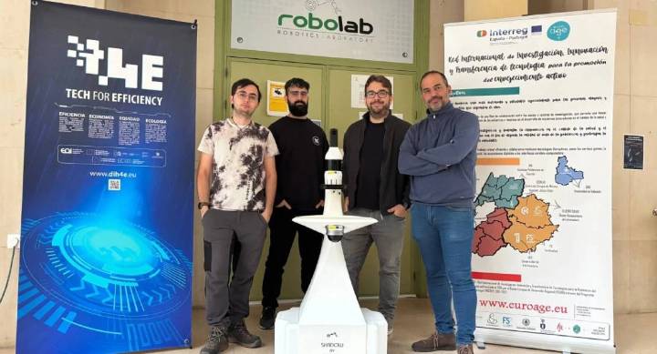 La UEx logra que los robots “comprendan” el espacio en el que se mueven