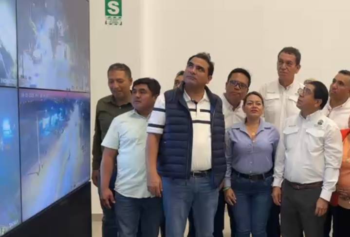El distrito de Castilla inaugura una moderna central de videovigilancia