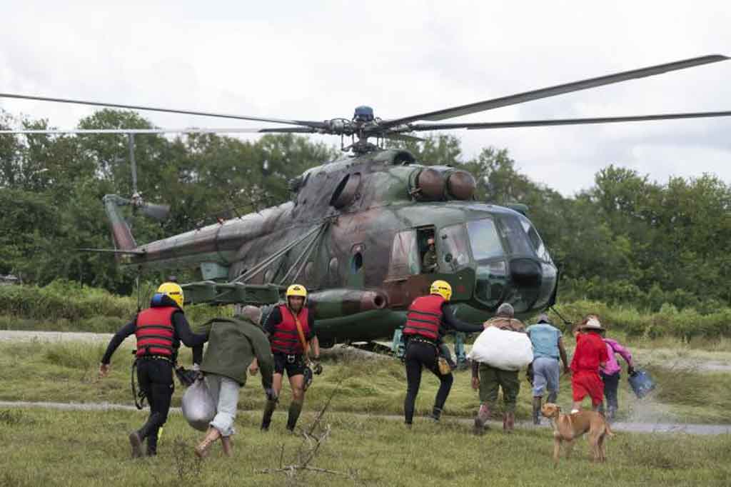 Casi tres mil personas rescatadas en el Oriente cubano