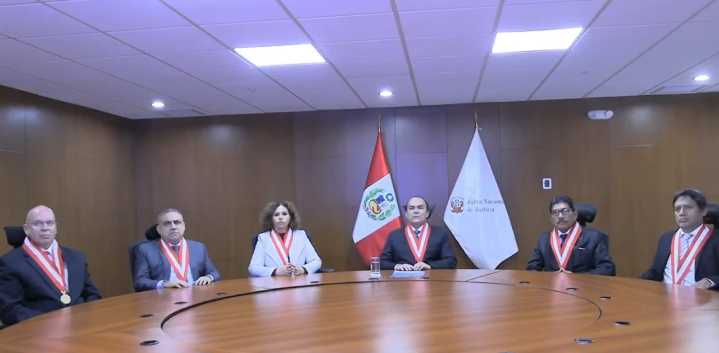 Ciudadanos presentan 19 denuncias ante la JNJ contra jueces y fiscales en evaluación nacional