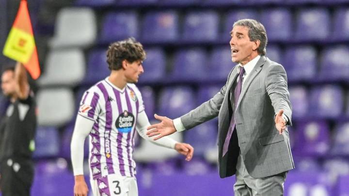 Almada y la suplencia de Tomeo: "A veces hay que dar un tirón de orejas a los jugadores"