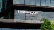 This New Hotel Reservation Scam Is Fooling People Who Use Sites Like Booking.com