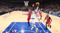 Brunson scores 31 as Knicks snap losing streak, hand Bulls first loss
