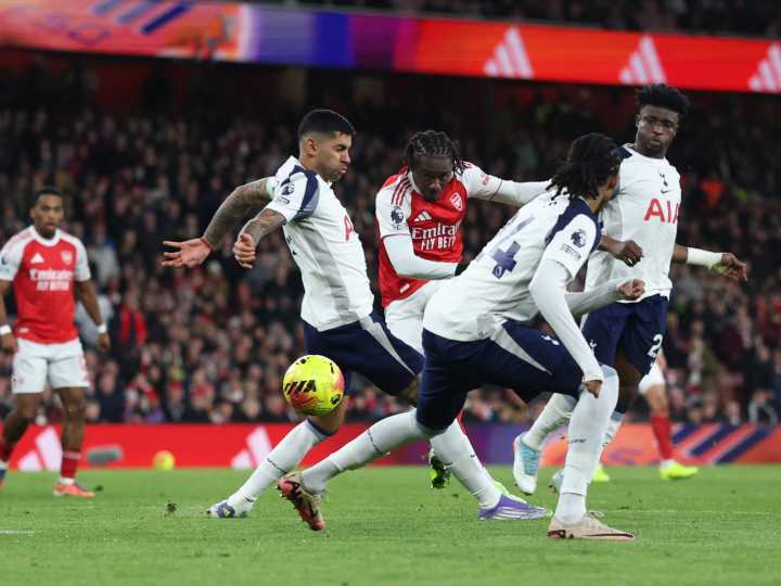 Arsenal thrash Tottenham 4-1 to go six points clear as Eze grabs hat