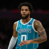 Hornets sting red-hot Raptors in NBA overtime thriller