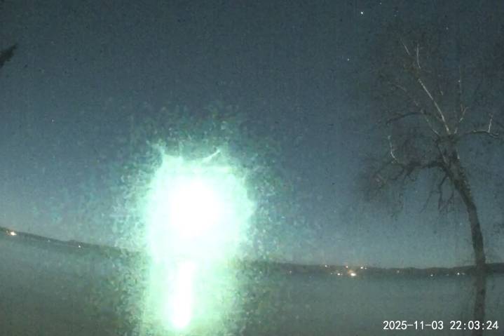 Large, green ‘fireball’ soaring over Northern Michigan caught on weather cameras