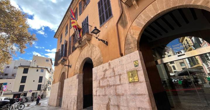 El PP denuncia la «dejadez y descontrol» del Pacte en la renta social