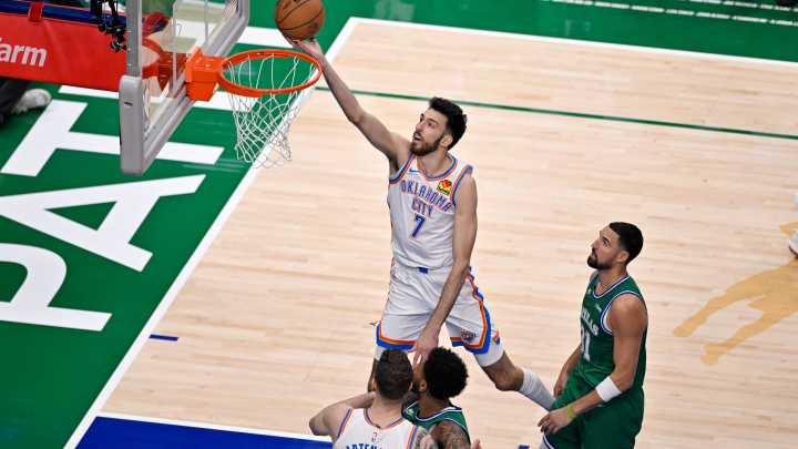 Thunder vs Warriors live updates: SGA, OKC host Stephen Curry, Golden State