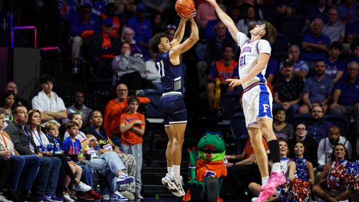 How to watch Florida basketball vs Merrimack TV channel, live stream