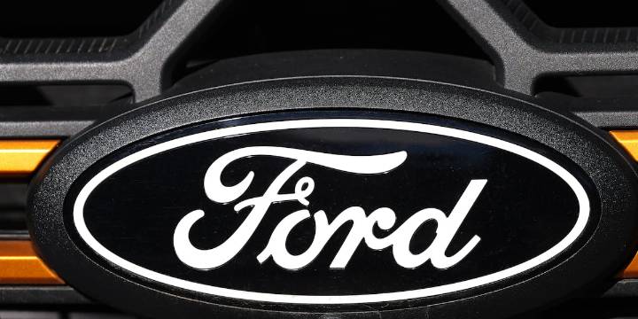 Ford recalls more than 200,000 Bronco and Bronco Sports for instrument panel failure