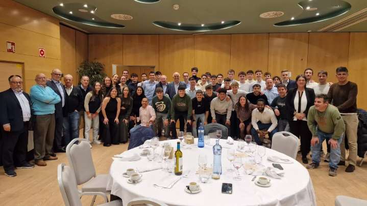 Los árbitros altoaragoneses de fútbol se van de Gala