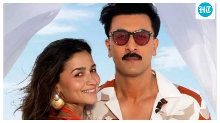 Ranbir, Alia's sizzling chemistry in new ad leaves fans begging for a rom