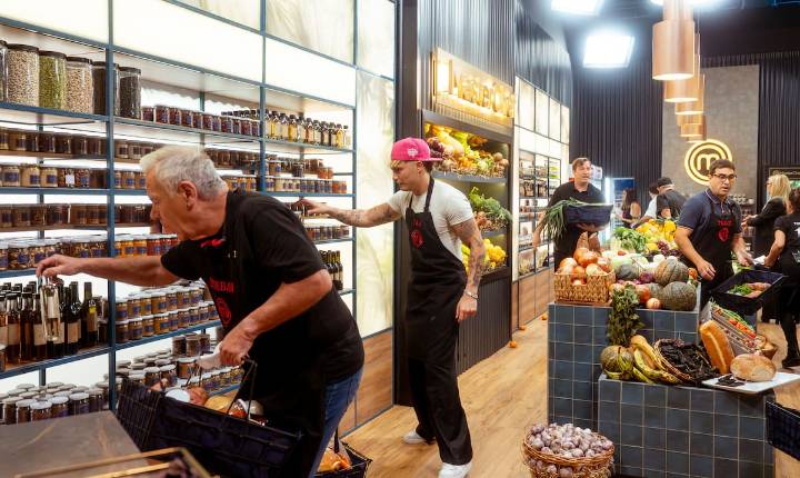 Noche emotiva. Quién tuvo delantal negro en Masterchef ayer