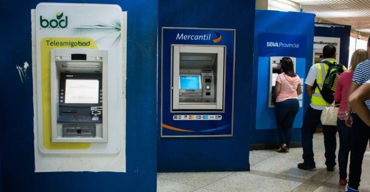 Cae nuevamente la red de cajeros automáticos en Venezuela