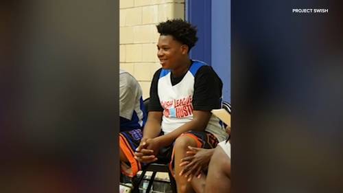 Chicago crime: 14-year-old boy Armani Floyd killed in Loop shootings, 8 injured; Mayor Brandon Johnson speaks out