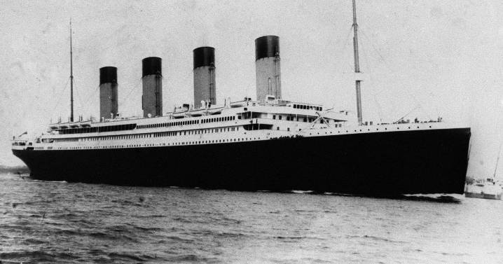 Record-breaking amount paid for item belonging to Titanic couple