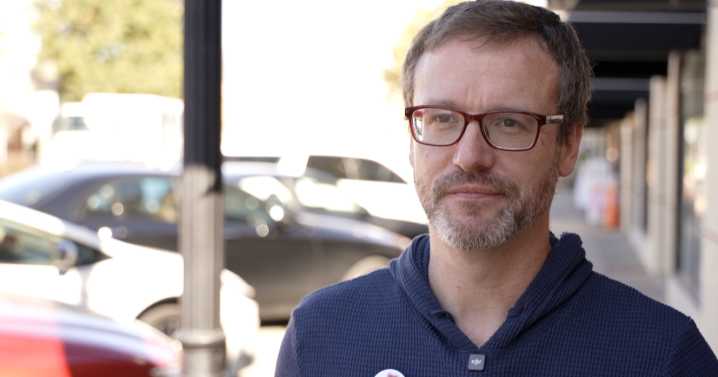 Burdens linger as federal workers return after historic 44