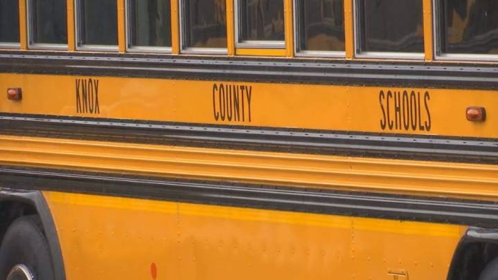 Knox County Schools recognized for academic growth with 'advancing' district status