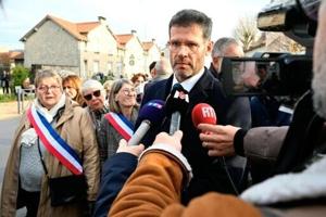 Petain tribute comments raise 'revisionist' storm in France