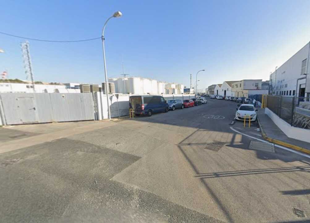 Corte de tráfico con motivo de las obras de acometida de Gas Natural en la calle Algeciras