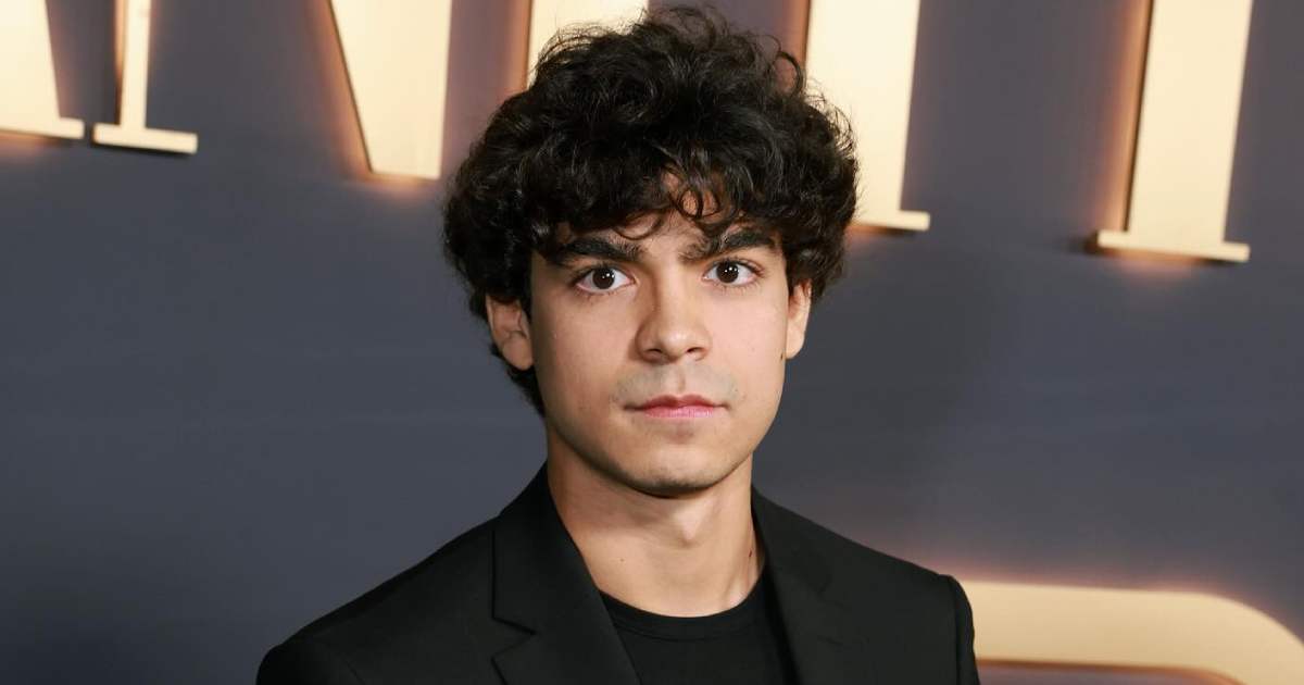 Iñaki Godoy’s Journey From Mexico To Hollywood Stardom