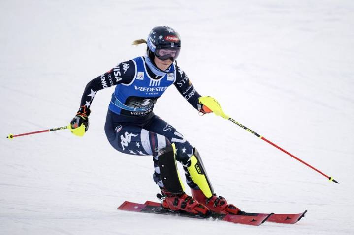 Alpine skiing-Super Shiffrin blasts to slalom victory in Levi