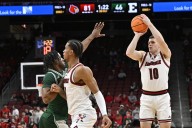 Deadspin | No. 6 Louisville uses defense, 3-pointers to tackle Eastern Michigan