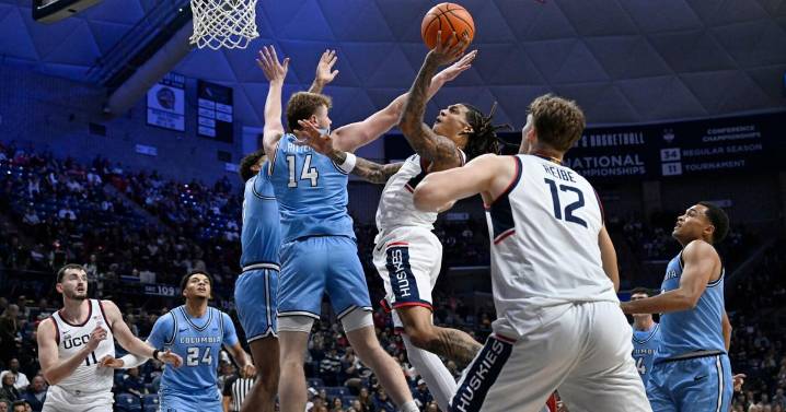 Solo Ball and Alex Karaban lead the No. 3 UConn past Columbia 89