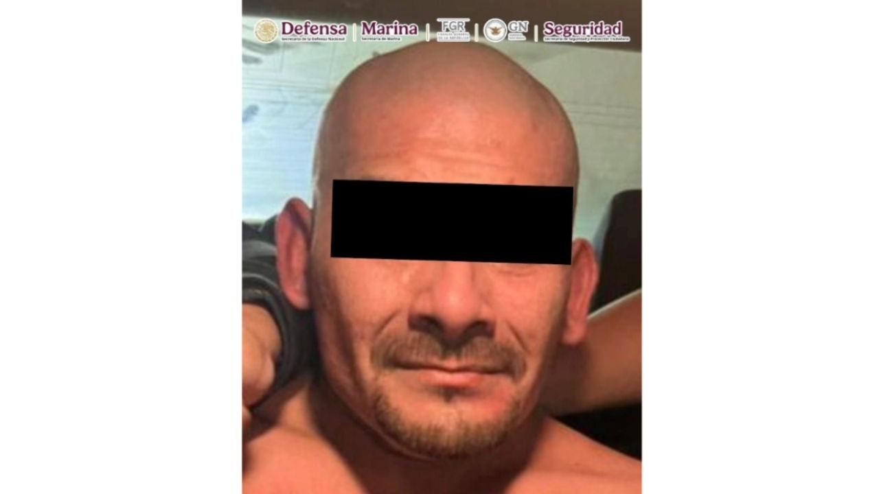 Detienen a Jaciel Antonio “N”, alias “El Pelón”, señalado como el reclutador de los implicados en el homicidio de Carlos Manzo