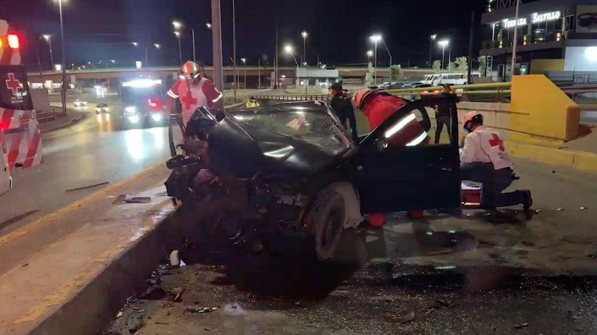 Dos mujeres ebrias pierden la vida tras protagonizar accidente vial en Periférico LEA