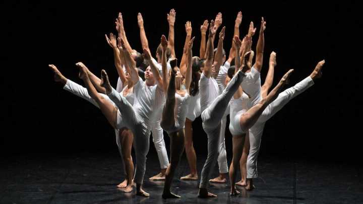 El talento de países como Francia, Brasil, Suiza, Alemania, España y Guadalupe se luce en la Bienal Internacional de Danza de Cali
