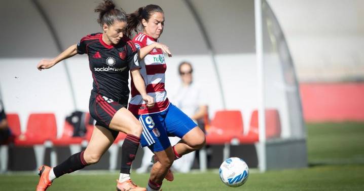 El Granada Femenino cae en el derbi andaluz, 0