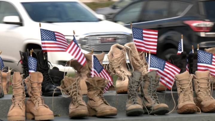 Altoona veterans shown appreciation during city parade