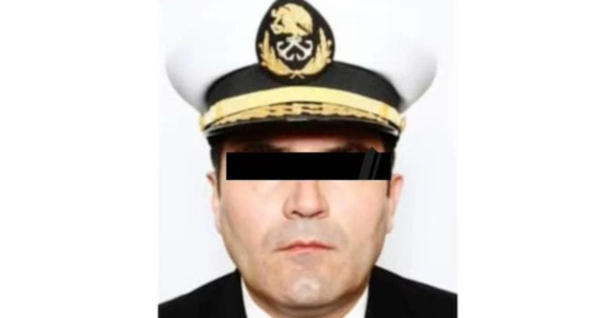 Reactivan orden de arresto hacia contraalmirante Fernando Farías por 'huachicol fiscal'