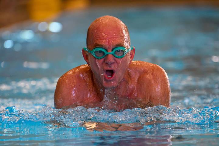 Rowdy Gaines’ tips for older swimmers seeking exercise